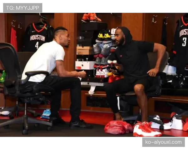 中场休息到底能做哪些事？规则拆解球员和教练的15分钟权限