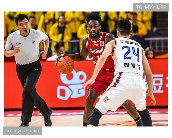 犯规判定的核心依据：动作合理性与比赛情境如何影响裁判决策